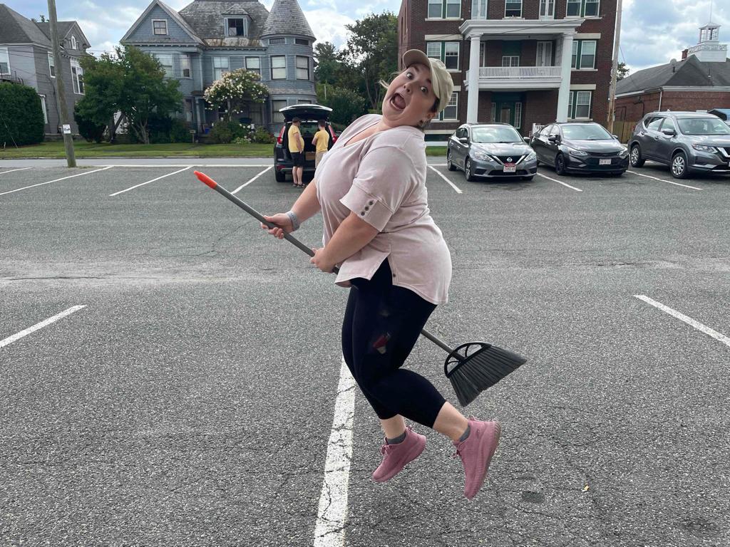 FrogQuest 487 608 2446 C42 240822 184122906